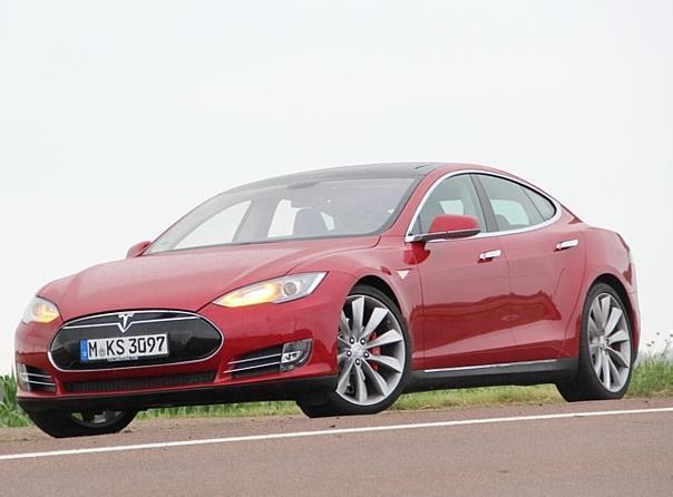 Tesla Model S 85 Performance.  Foto:Auto-Medienportal.Net/Meiners